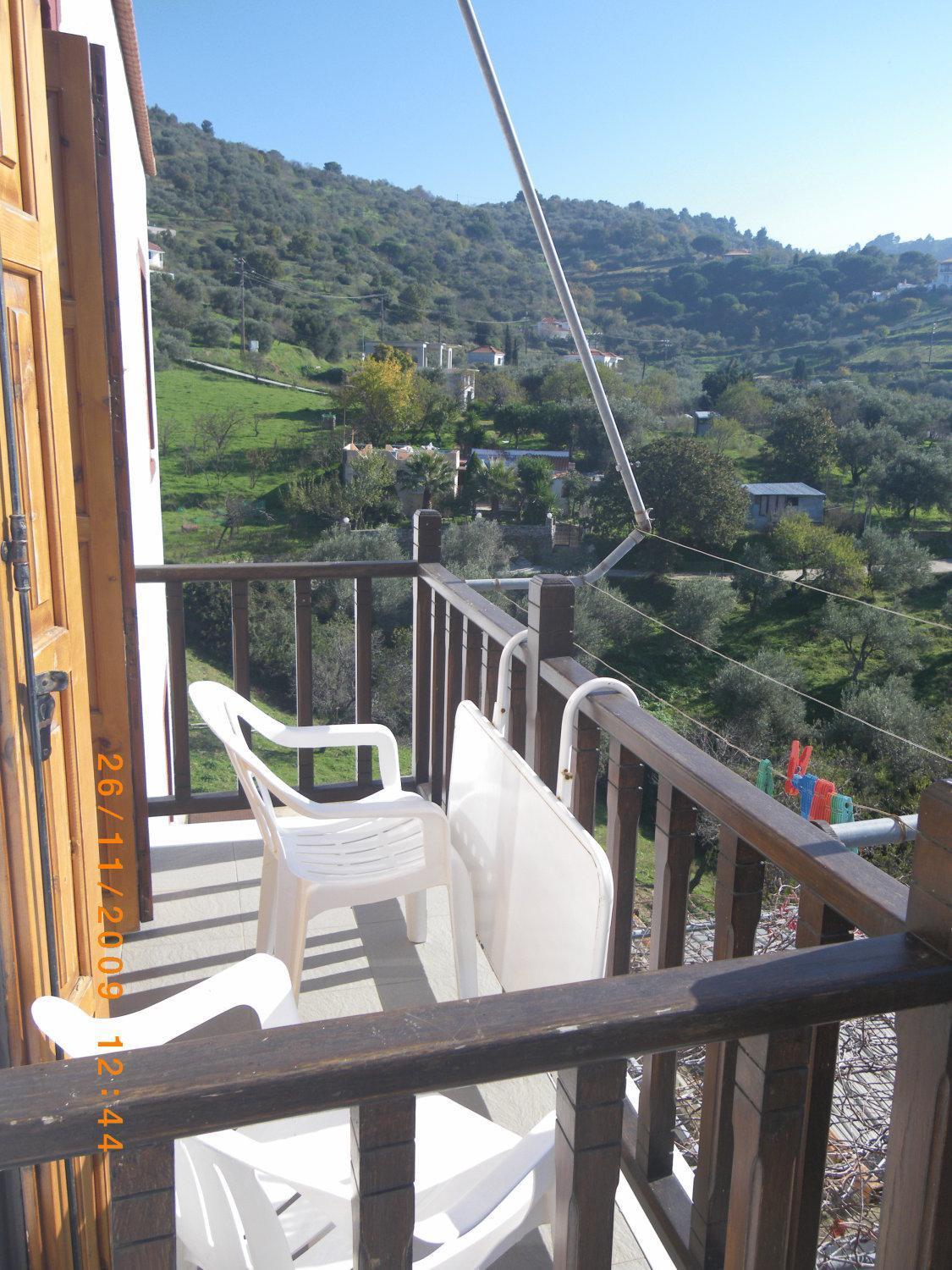 Pansion Platana Hotel Glossa Exterior photo